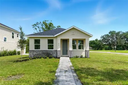 New construction Single-Family house 817 S Locust Ave, Sanford, FL 32771 - image