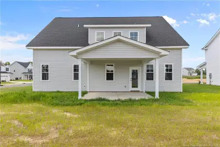 New construction Single-Family house 112 Peeler Cir, Raeford, NC 28376 plan Weymouth - image