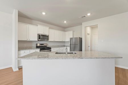 Canterra Creek by LGI Homes in Iowa Colony - image 5