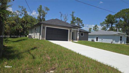 New construction Single-Family house 580 Woodview Dr, Lehigh Acres, FL 33972 - image