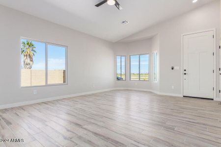 New construction Single-Family house 9915 W Mission Dr, Arizona City, AZ 85123 null- photo 18 18