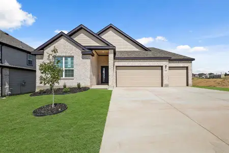 New construction Single-Family house 6932 Night Owl Ln, Fort Worth, TX 76036 plan The Kirby - image