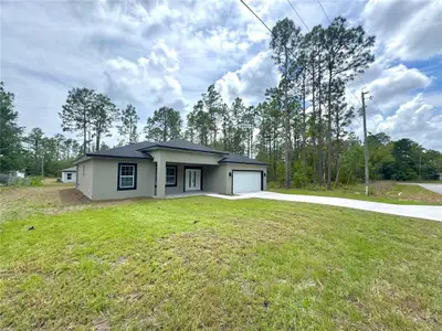 New construction Single-Family house 628 W Heronsbill Ln, Dunnellon, FL 34434 - image