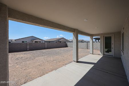 New construction Single-Family house 39985 W Sparks Ln, Maricopa, AZ 85138 plan Erie - image 3