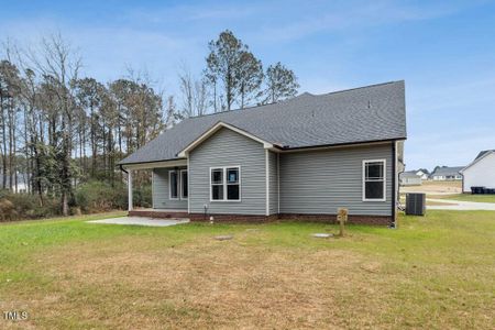 New construction Single-Family house 90 Blackberry Ln, Benson, NC 27504 null- photo 23 23