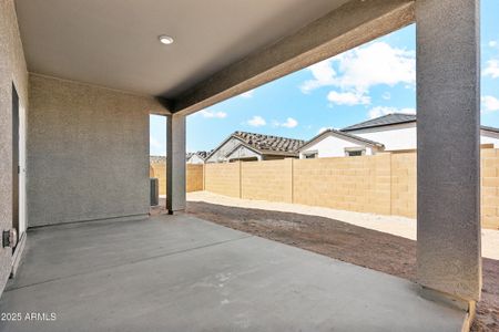 New construction Single-Family house 40055 W Venture Rd, Maricopa, AZ 85138 Dove - photo 1 1