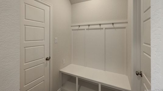 New construction Single-Family house 1560 Alsatian Ave, San Antonio, TX 78253 plan 1722W - image 7