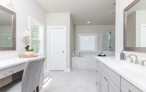 Mansfield Home Design Owner's Bath