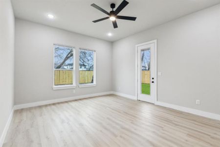 New construction Single-Family house 3710 Morris St, Dallas, TX 75212 null- photo 13 13