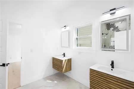 New construction Single-Family house 1650 Eastport Ter Se, Atlanta, GA 30317 - image
