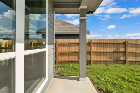 New construction Single-Family house 154 Mouse Dr, Georgetown, TX 78626 plan The 1651 - image