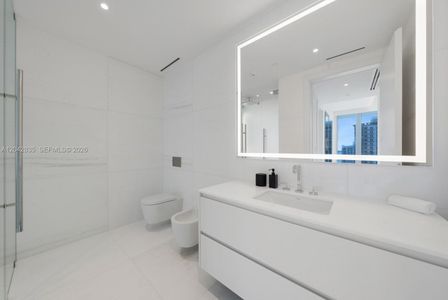 New construction Condo house 300 Biscayne Blvd Wy, Unit 2701, Miami, FL 33131 - image 11