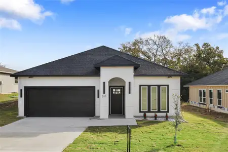 New construction Single-Family house 310 Outboard Dr, Gun Barrel City, TX 75156 - image
