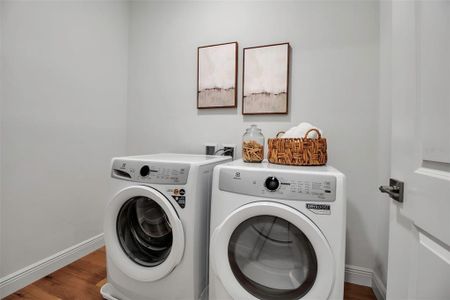 Castille Urbana by NJR Construction Group, LLC in St. Petersburg - image 17