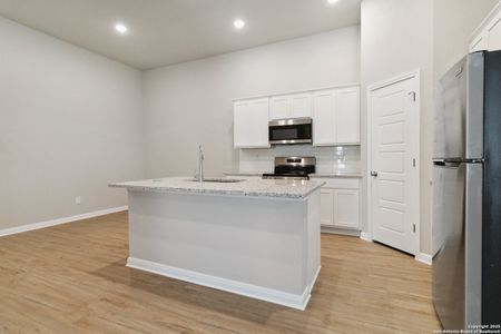 New construction Multi-Family house 5107 Cindy Br, San Antonio, TX 78253 - image 7