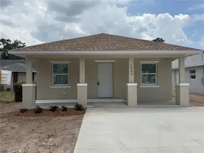 New construction Single-Family house 1003 E Renfro St, Plant City, FL 33563 - image