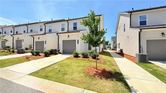 New construction Townhouse house 1544 Bryson Dr Nw, Atlanta, GA 30318 - image