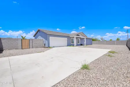 New construction Single-Family house 12940 W Tara Ln, Surprise, AZ 85374 - image