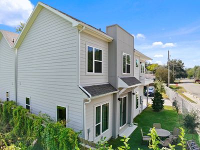 New construction Single-Family house 851 Prosper St, Houston, TX 77088 - image 4