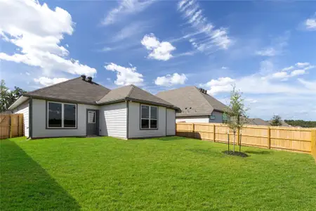 New construction Single-Family house 308 Rockbridge Dr, Huntsville, TX 77340 plan The 1443 - image 2