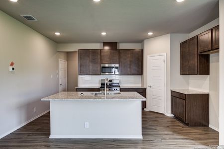 New construction Single-Family house 3429 Meteor Night, Converse, TX 78109 The Murray H- photo 10 10