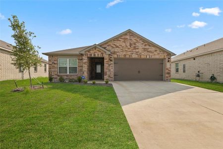 New construction Single-Family house 538 Monroe Jackson Street, Venus, TX 76084 - photo 0