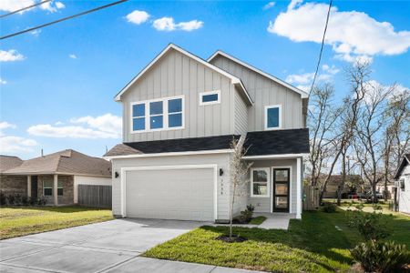 New construction Single-Family house 7938 Kenton St, Houston, TX 77028 - image