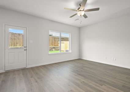 New construction Single-Family house 201 John Laurens Dr, Venus, TX 76084 plan Colorado - image 15