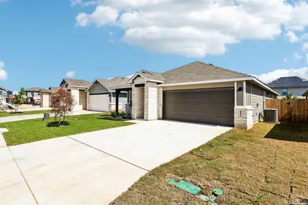 New construction Single-Family house 883 Shatterhand Blvd, San Antonio, TX 78260 plan The Callaghan (830) - image