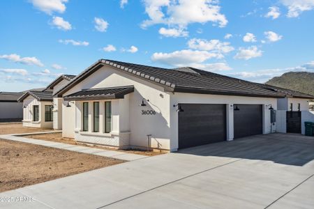 New construction Single-Family house 1620 W Butte Canyon Rd, Phoenix, AZ 85086 - image