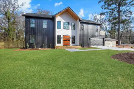 New construction Single-Family house 2375 Browns Mill Rd Se, Atlanta, GA 30315 - image