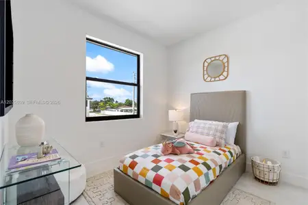 New construction Townhouse house 13352 SW 265th Ter, Homestead, FL 33032 - image 5