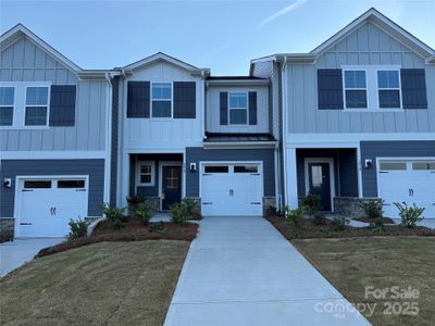 New construction Townhouse house 278 Tiger Lily Dr, Fort Mill, SC 29708 null- photo 0
