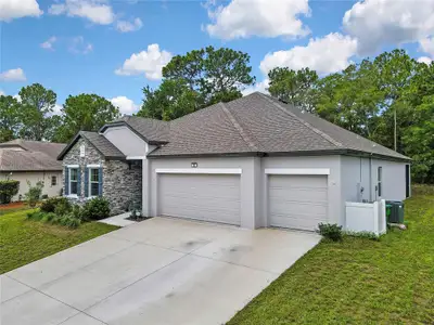 New construction Single-Family house 32 Carnation Ct, Homosassa, FL 34446 - image