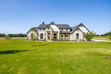 New construction Single-Family house 561 Royal Santana Run (Model Home), Weatherford, TX 76087 plan The Houston II - image