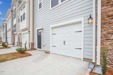 New construction Townhouse house 857 Parc Townes Dr, Unit 7, Wendell, NC 27591 - photo 0