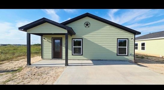 New construction Single-Family house 705 Rd 5812, Cleveland, TX 77327 - image