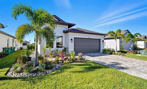 New construction Single-Family house 16887 Fiesta Dr, Port Charlotte, FL 33953 - image
