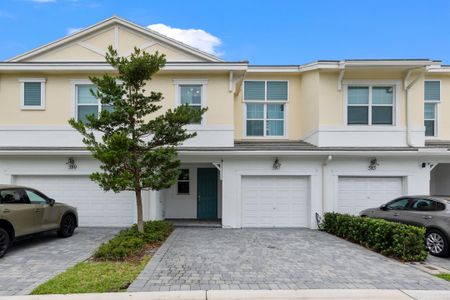 New construction Townhouse house 587 Sanderling Cir, Deerfield Beach, FL 33442 null- photo 0