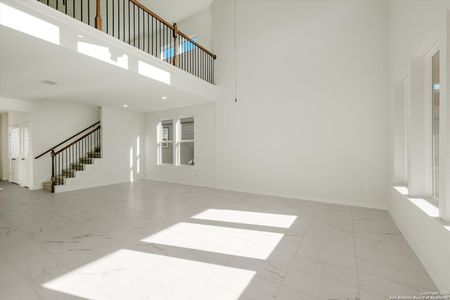 New construction Single-Family house 15318 Twin Cyn, San Antonio, TX 78247 plan Redland - image 14