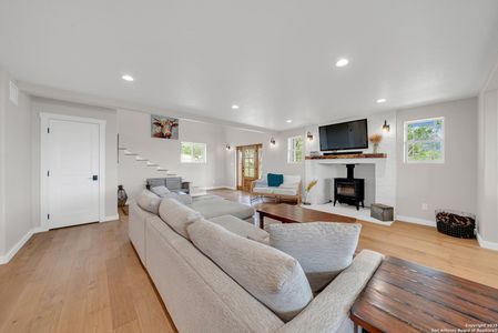 New construction Single-Family house 1724 Caprock, Helotes, TX 78023 null- photo 18 18