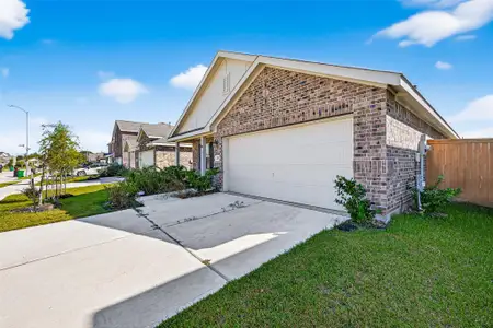 New construction Single-Family house 27119 Breakaway Ln, Katy, TX 77493 - image