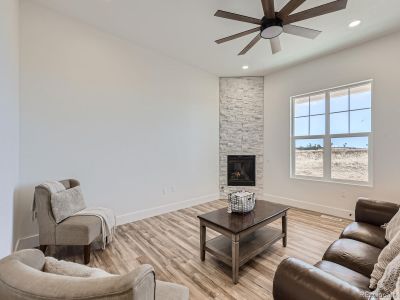 New construction Single-Family house 1096 N Shoshone Ct, Strasburg, CO 80136 null- photo 4 4