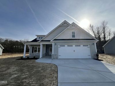 New construction Single-Family house 402 Creeks Edge Dr, Pikeville, NC 27863 - image