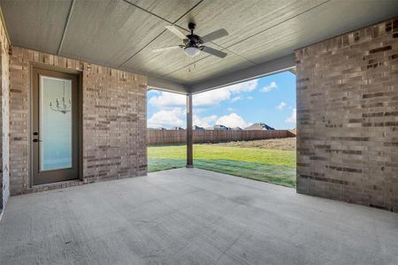 New construction Single-Family house 12961 Spotted Doe, Godley, TX 76044 The Laredo- photo 25 25