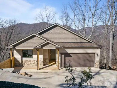 New construction Single-Family house 225 Aurora Ln, Tryon, NC 28782 - image