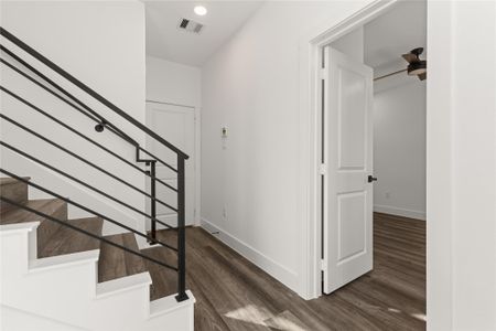 New construction Single-Family house 2709 Dennis St, Houston, TX 77004 - image