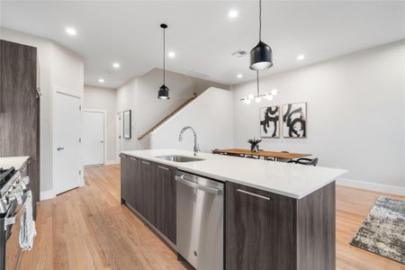 New construction Single-Family house 1912 Erastus St, Houston, TX 77020 - image 17