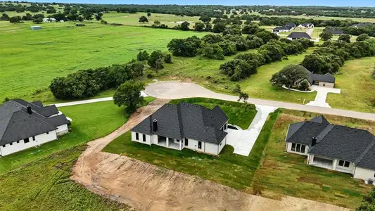 New construction Single-Family house 2085 Glenhollow Dr, Weatherford, TX 76088 - image
