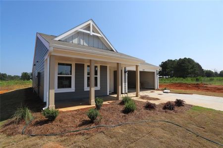 New construction Single-Family house 1009 Blossom Lane, Euharlee, GA 30145 Beacon- photo 0